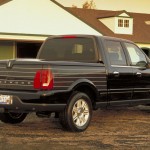 2002 Lincoln Blackwood rear three quarter walpaper