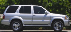 Infiniti QX4 Wallpapers