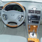 2004 infiniti i35 4 door sedan luxury dashboard