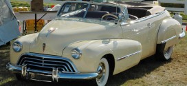 Oldsmobile Custom Cruiser Wallpapers