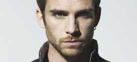 Guy Berryman Wallpapers