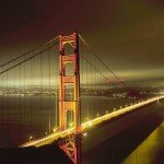 San Francisco's Golden Gate bridge at night Wallpaper