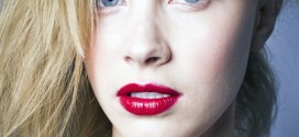 Sarah Gadon Wallpapers